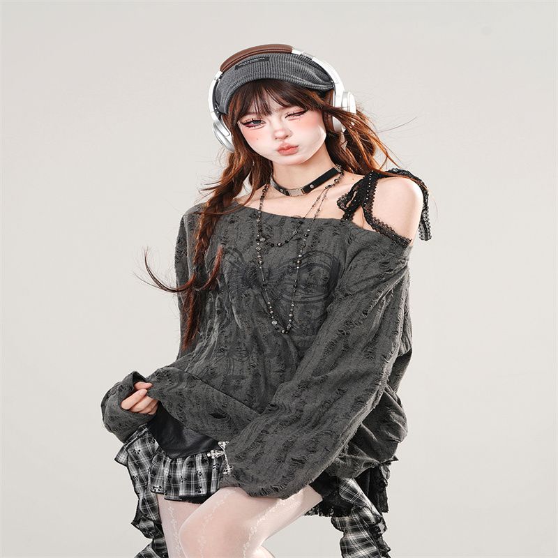 Korean lazy butterfly printed off-shoulder top for women in spring new sweet hot girls chic loose slim long-sleeved T-shirt