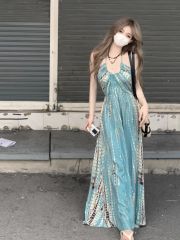 茶歇法式復古絕美顯白無袖吊帶碎花連衣裙女夏顯瘦氣質度假風裙子