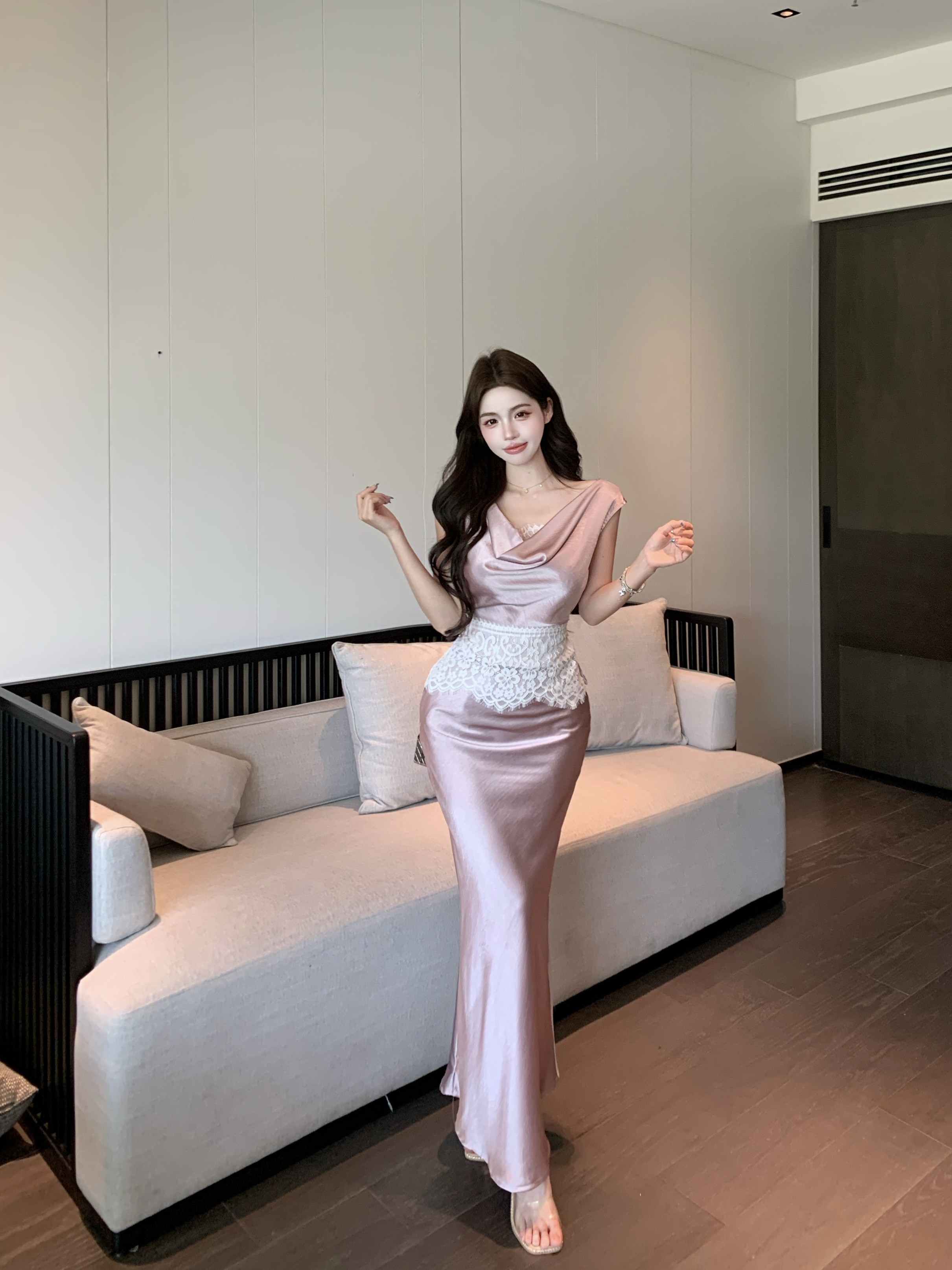 Real shot!  Slimming waist and slimming design lace splicing collar satin top for women fishtail skirt suit