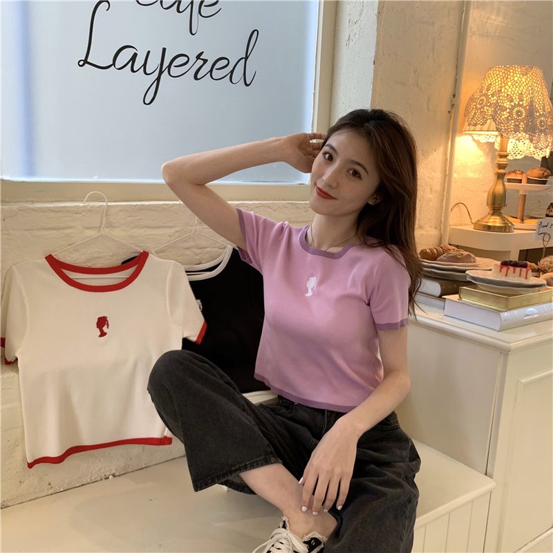 Real shot of new Korean version contrasting color round neck short-sleeved sweater top female student T-shirt