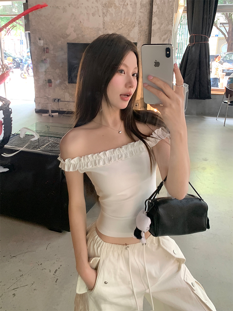 Real shot of one-shoulder black ear top for women in spring and summer short slim sleeveless slim American solid color T-shirt