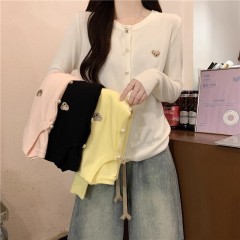 Spring 2025 new long-sleeved knitted cardigan top versatile loose inner and outer soft sweater jacket for women