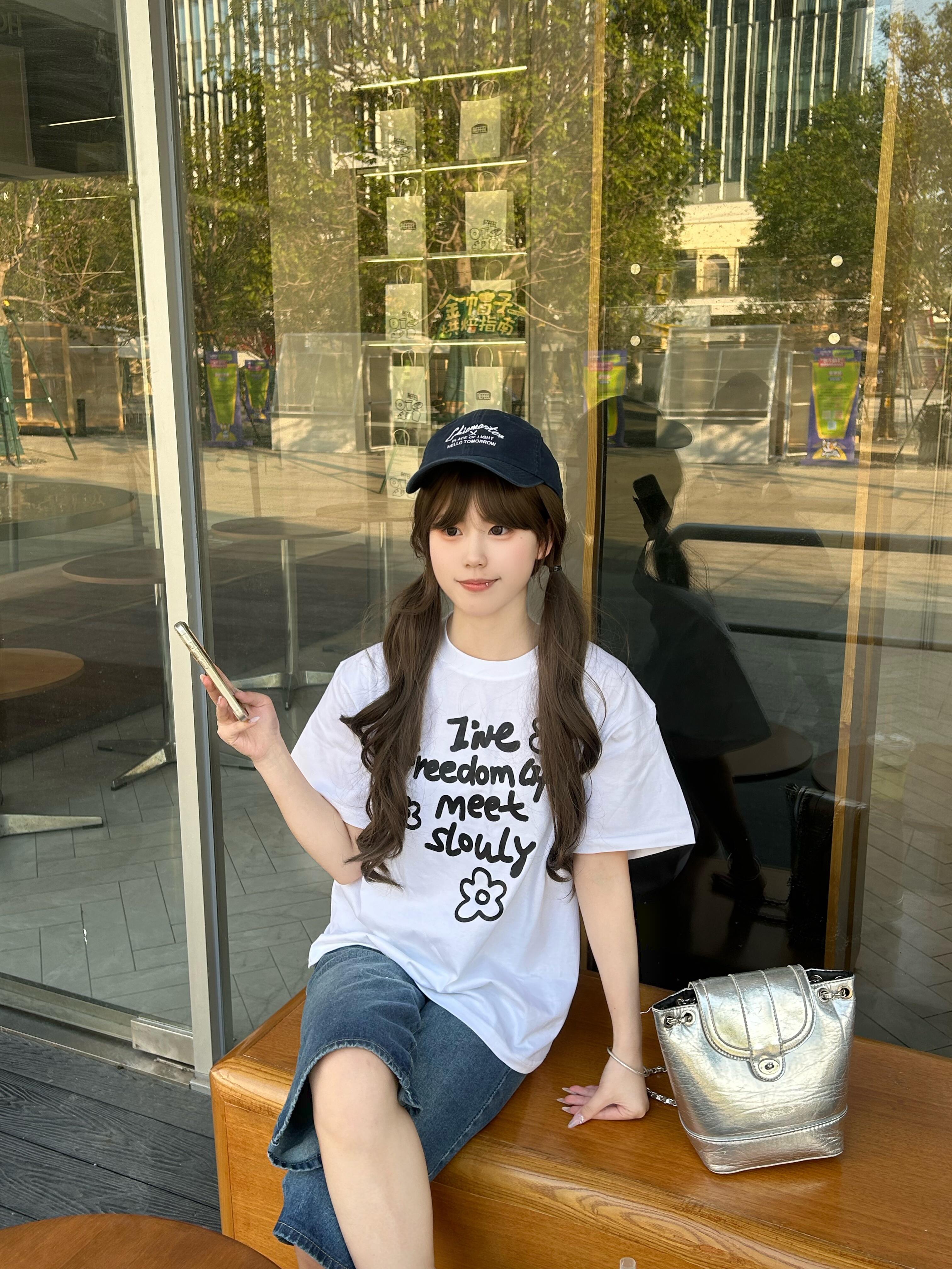 200g combed and tight spun in 2025, pure cotton back bag strip, spring and summer loose shoulder printed short-sleeved T-shirt