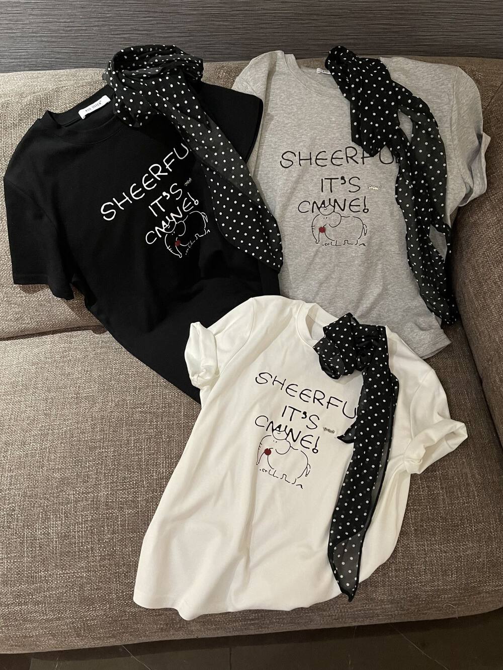 With silk scarf Korean versatile slim graffiti design comfortable age-reducing polka dot scarf short-sleeved T-shirt