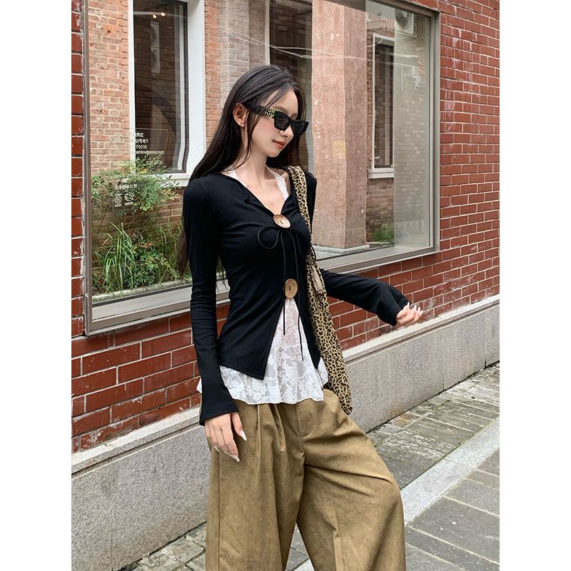 V領長袖T恤女裝秋季顯瘦蕾絲掛脖吊帶二件套