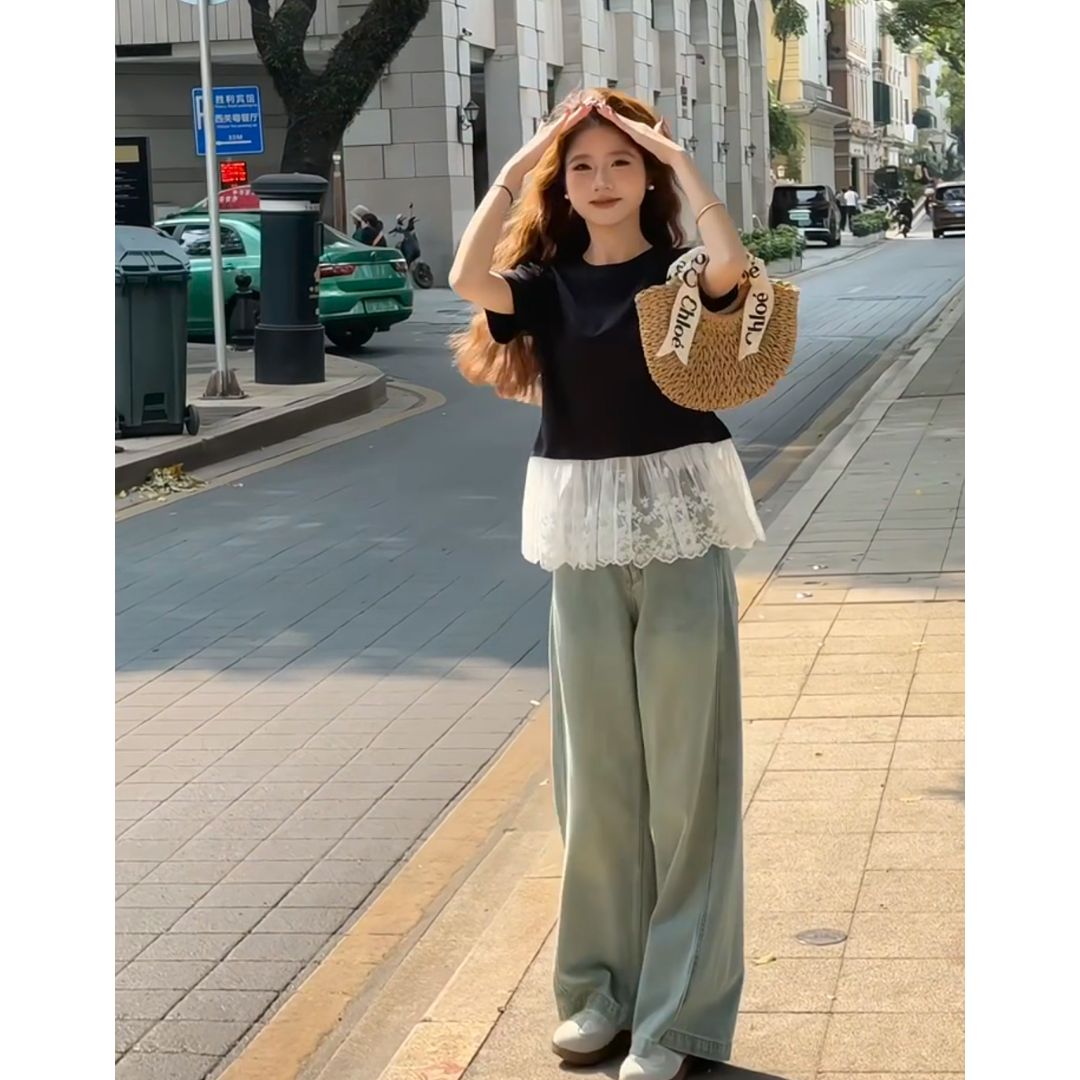 人棉芭蕾風圓領短袖T恤女夏季設計感下擺蕾絲拼接內搭打底衫