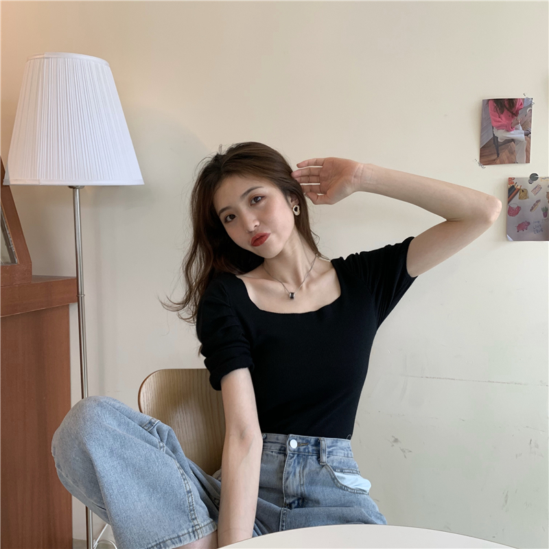 Real shot of retro slim square collar exposed collarbone knitted short-sleeved top