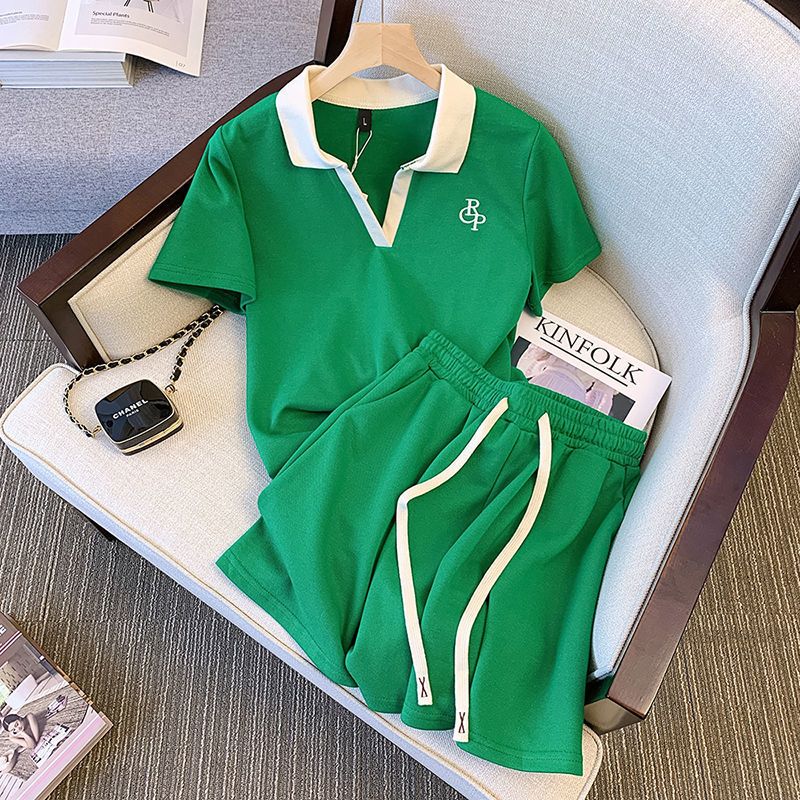 Large size casual sports suit for women's summer new style fashionable loose shorts sleeves two-piece set