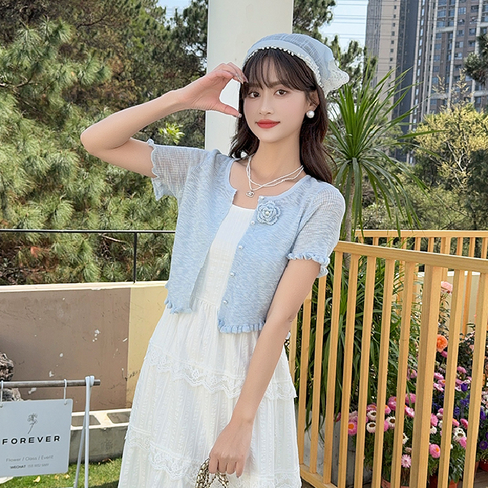 Tmall Quality French Style 3D Flower Short Sleeve Knitted Cardigan 2025 Summer Slimming Delicate Small Shirt Top 