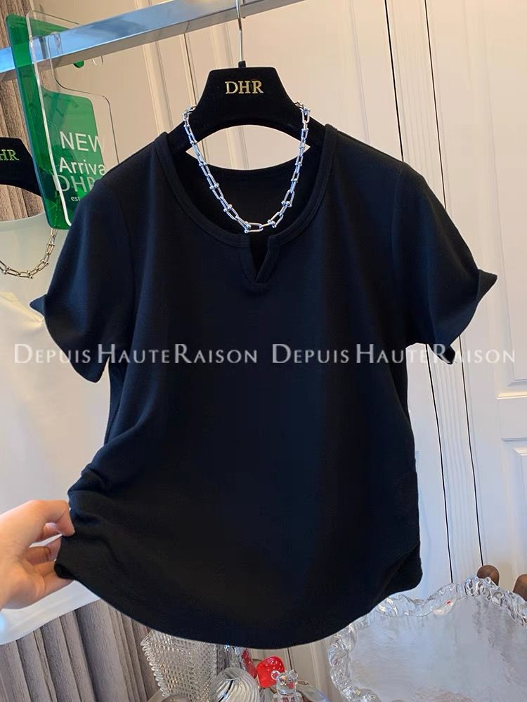 2025 new V-neck pleated short-sleeved T-shirt base shirt top women's slim summer