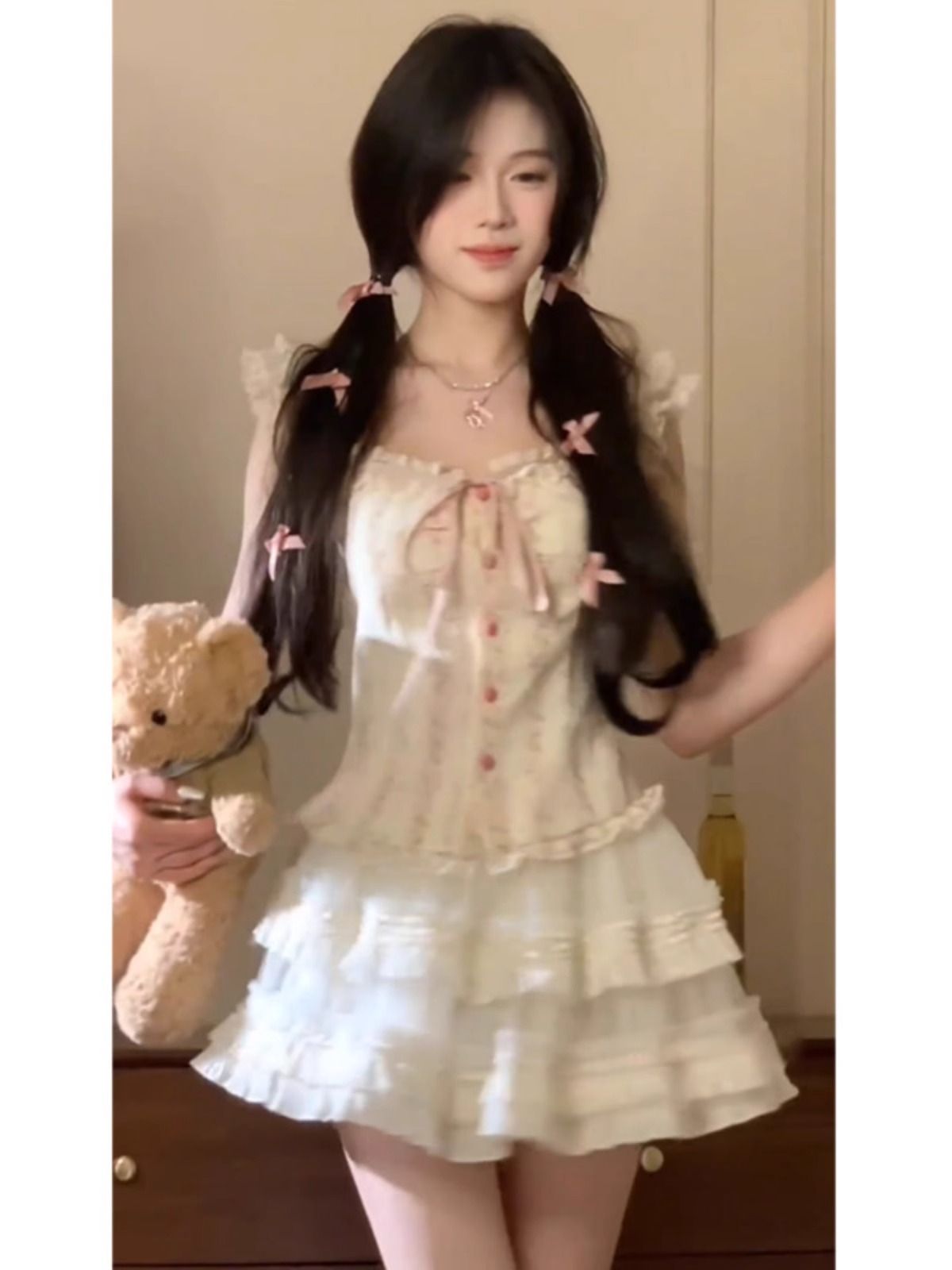 純欲甜美小飛袖上衣蓬蓬半身裙兩件套女2025夏季新款女裝顯瘦套裝