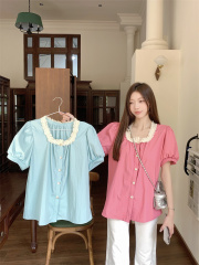 Fresh lace spliced ​​square collar shirt for women in summer design loose French doll shirt puff sleeve short top