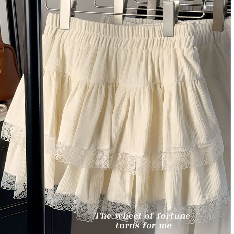 Sweet puffy skirt for women in spring, autumn and winter A-line slim and anti-exposure ballet style short skirt