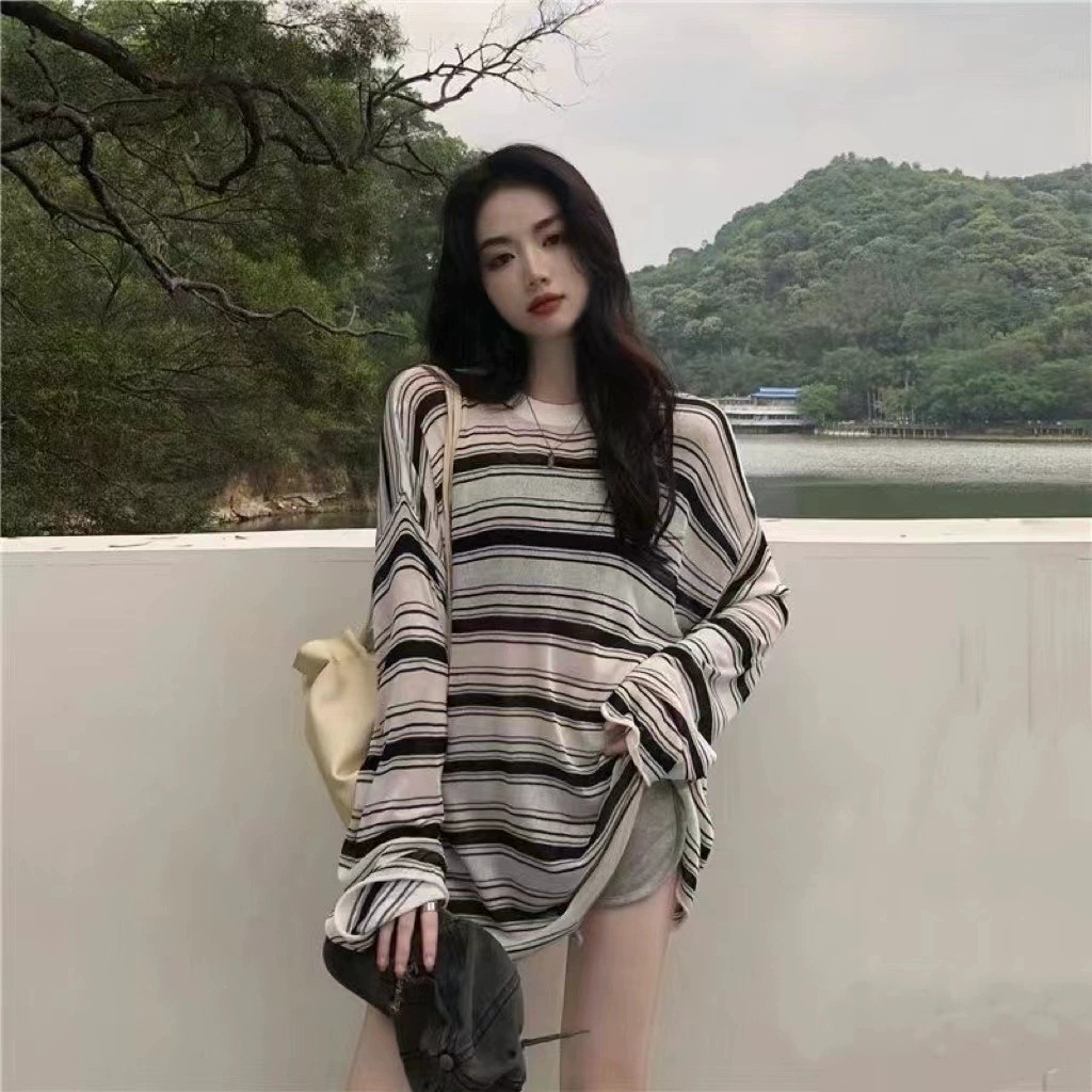 天貓質量條紋防曬衣女夏季2025新款冰絲薄款沙灘套頭寬鬆上衣