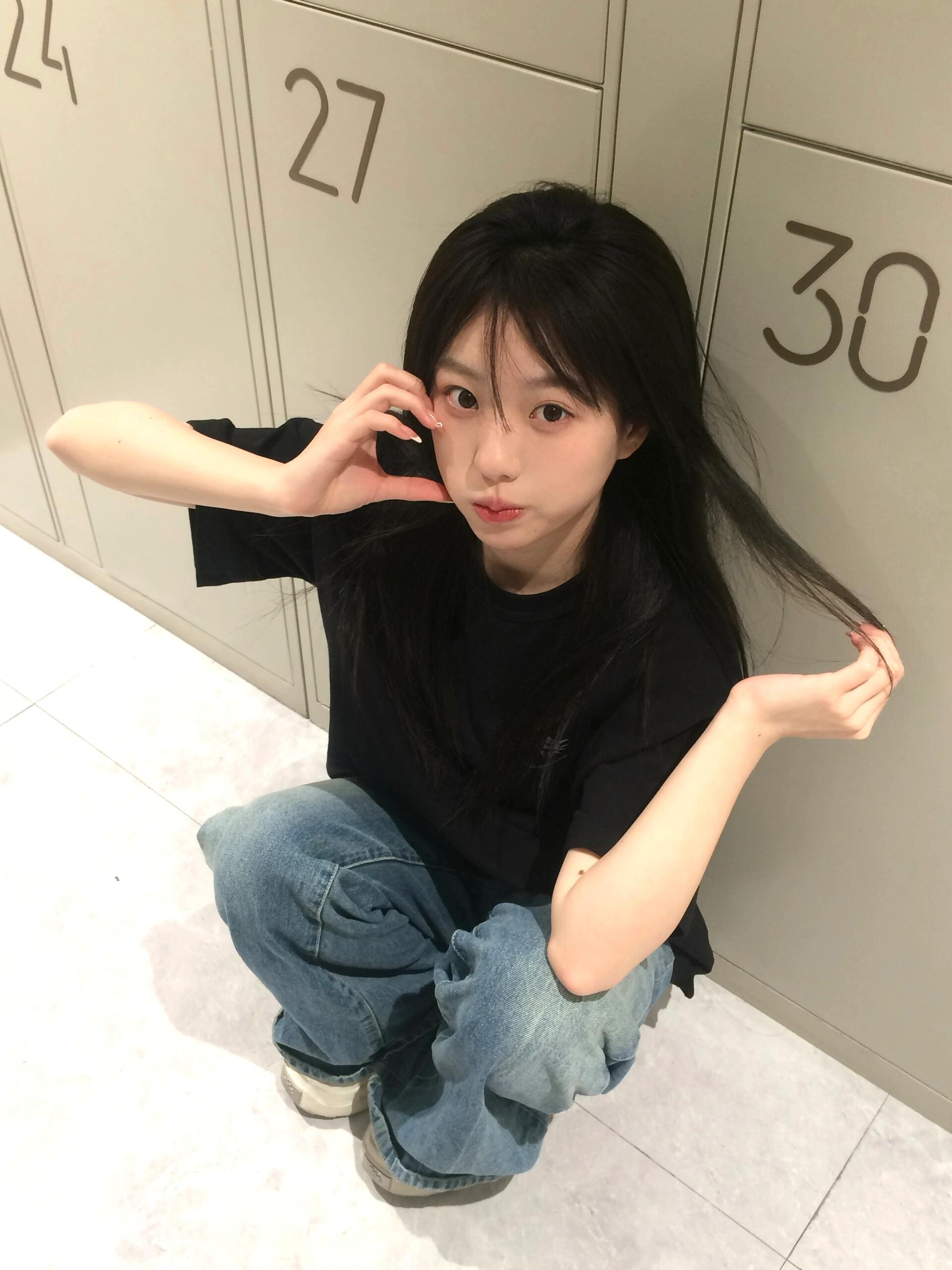 200g combed and tight spun in 2025, pure cotton back bag strip, spring and summer loose shoulder printed short-sleeved T-shirt
