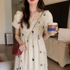 有內里方領泡泡袖碎花連衣裙子夏季梨型身材微胖穿搭法式長裙