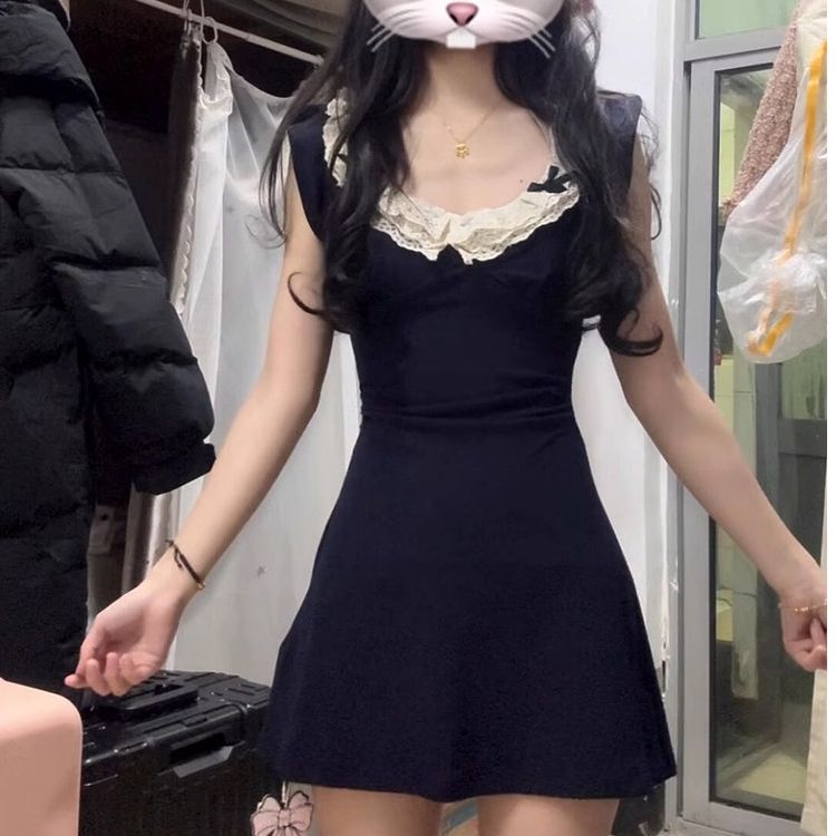 法式小飛袖藍色連衣裙子女春季2025新款小個子收腰a字辣妹包臀裙