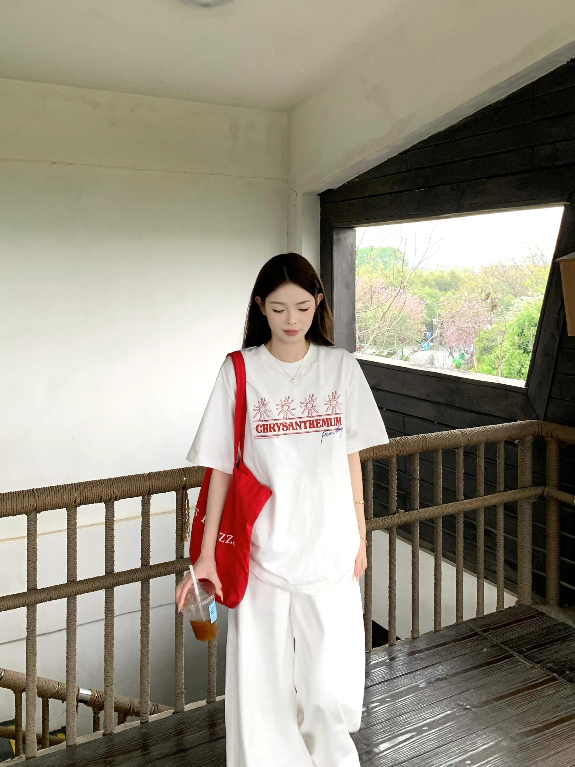 200g combed and tight spun in 2025, pure cotton back bag strip, spring and summer loose shoulder printed short-sleeved T-shirt