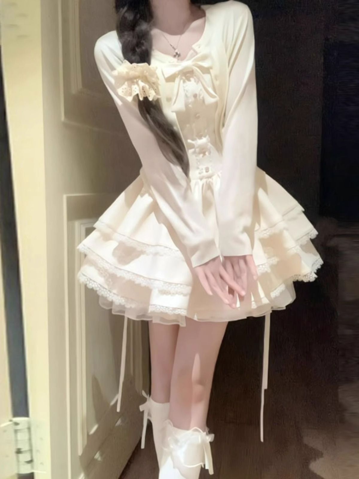 法式甜美獨特超好看開衫外套蓬蓬蛋糕連衣裙兩件套小個子春秋穿搭
