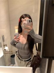 純欲粉色長袖T恤女秋季辣妹修身顯瘦打底衫短款百搭上衣