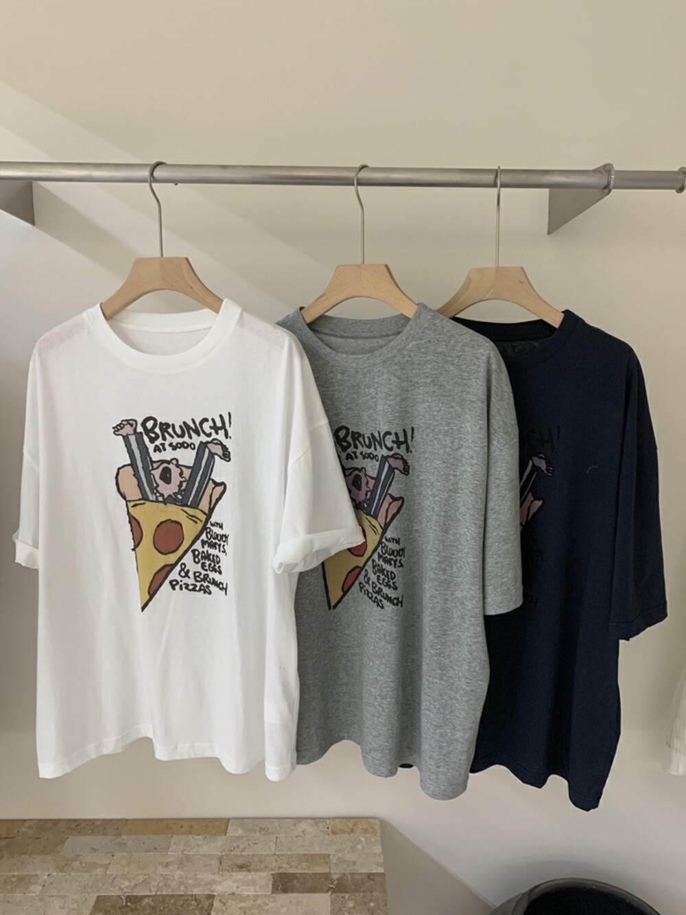 200g combed and tight spun in 2025, pure cotton back bag strip, spring and summer loose shoulder printed short-sleeved T-shirt