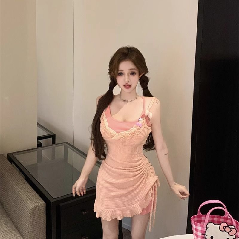 New summer style waist-hugging and slim and pure girl style drawstring sexy hot girl halter neck suspender dress two-piece suit