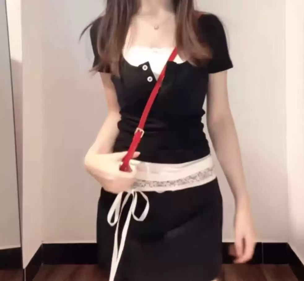 1*1隨心裁260克正肩簡約修身蕾絲拼接假兩件上衣