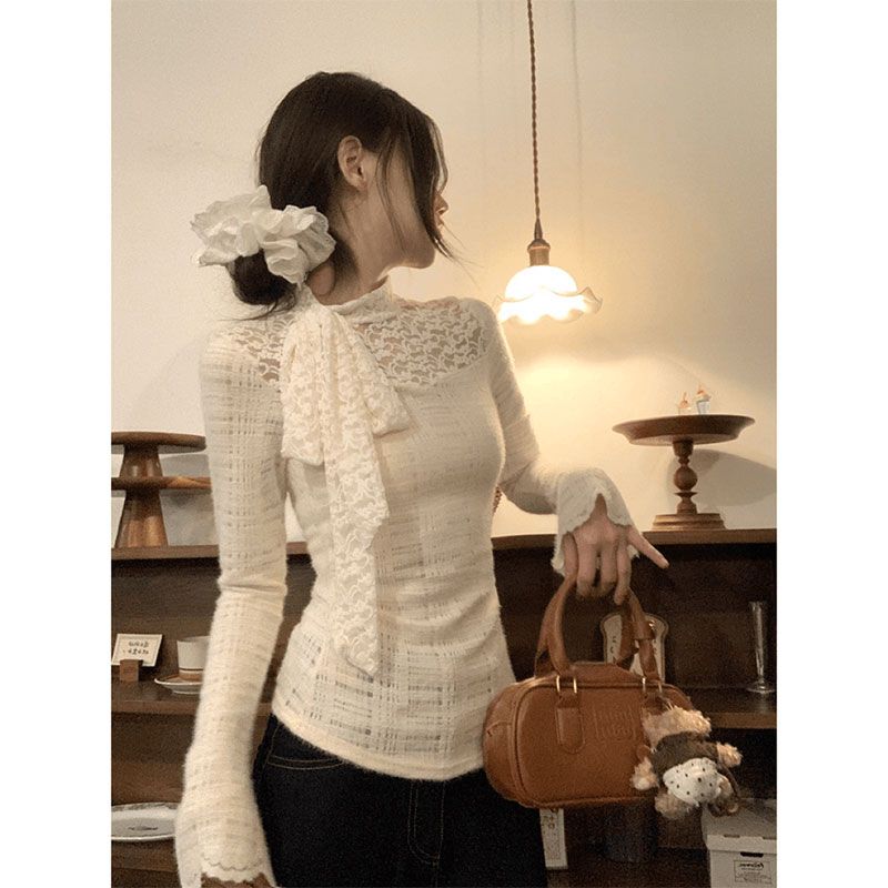 New chiffon shirt looks slim and elastic inside bottom shirt high-end lace slim T-shirt long-sleeved top