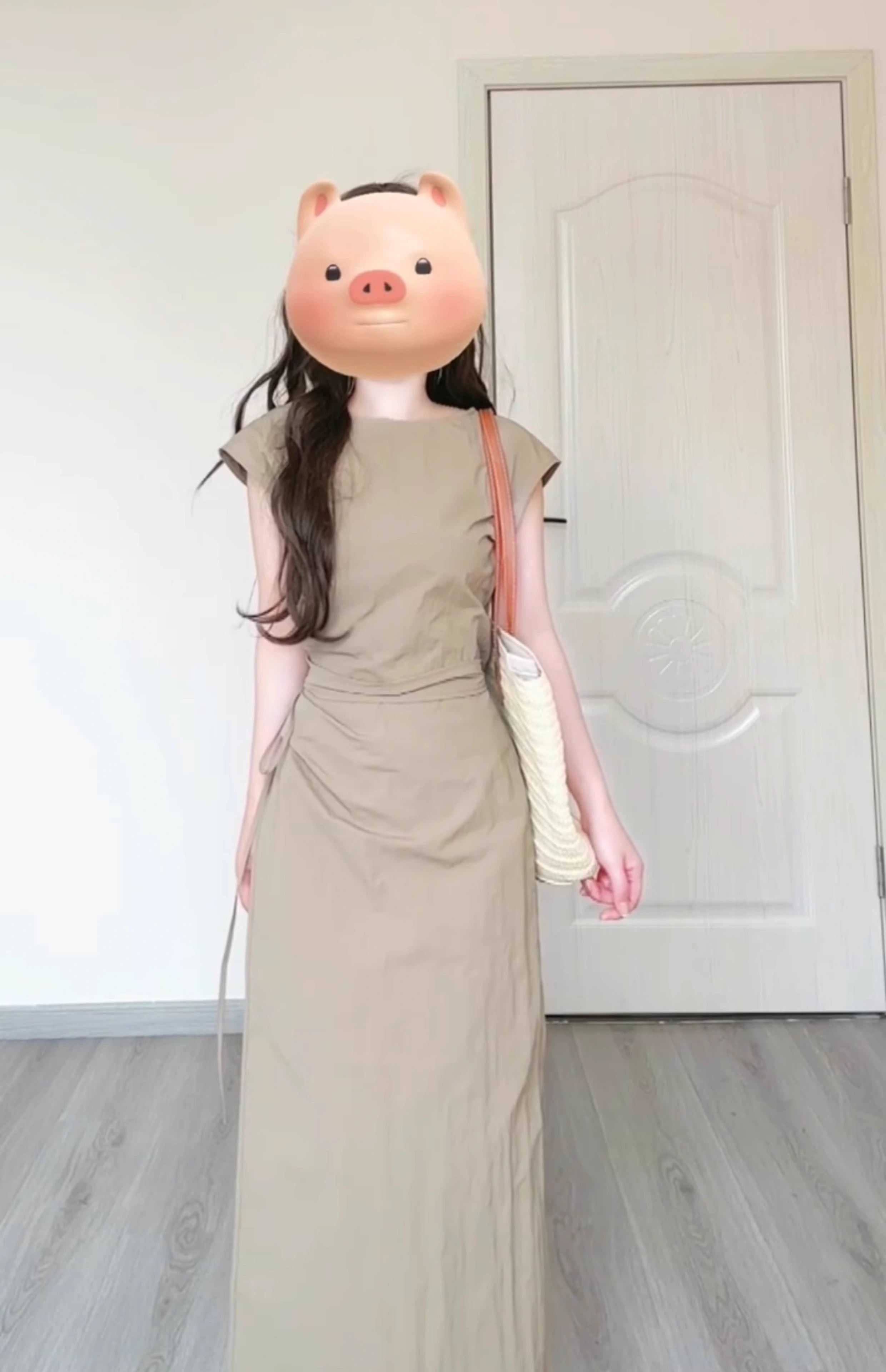 小君君布蘭妮 極簡時裝周/Lem*風綁帶無袖上衣+顯瘦半裙顯瘦套裝