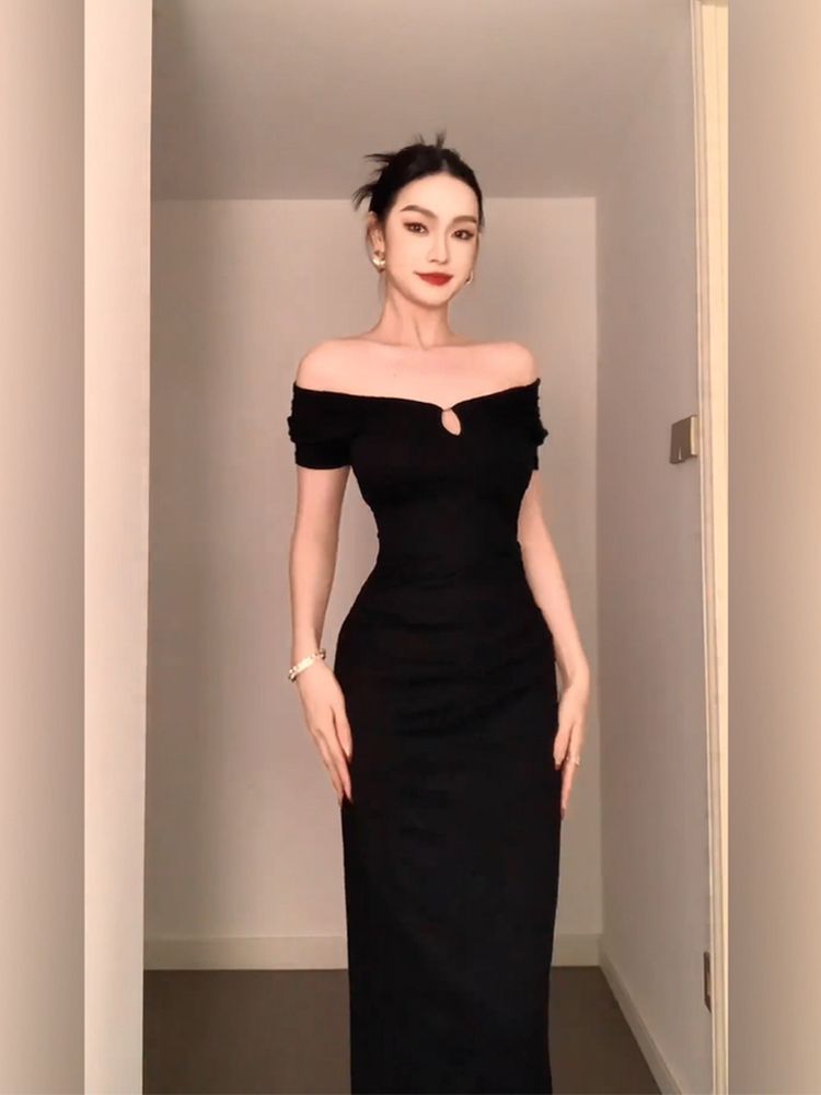 純欲性感v領短袖連衣裙女夏季新款高級感辣妹收腰顯瘦包臀長裙子