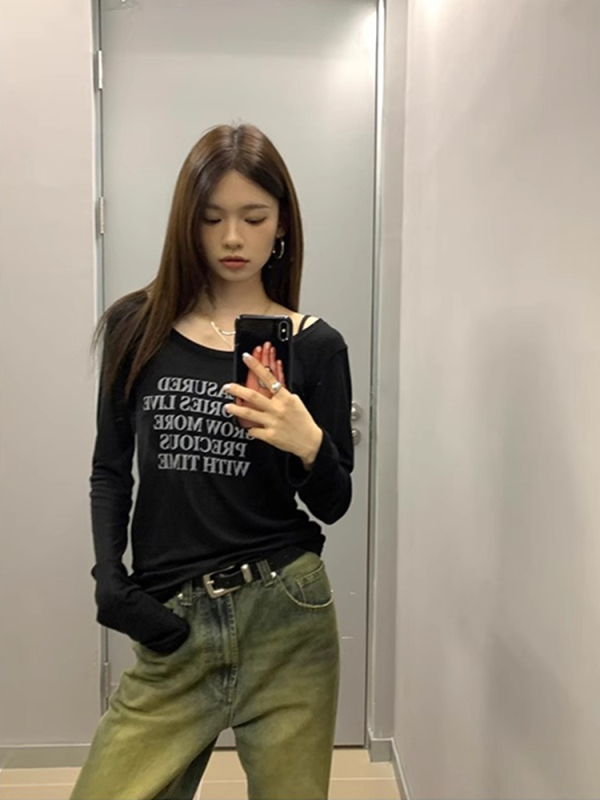 Korean chic design American style spring and autumn new hot girl letter printing slim long-sleeved T-shirt women's base top
