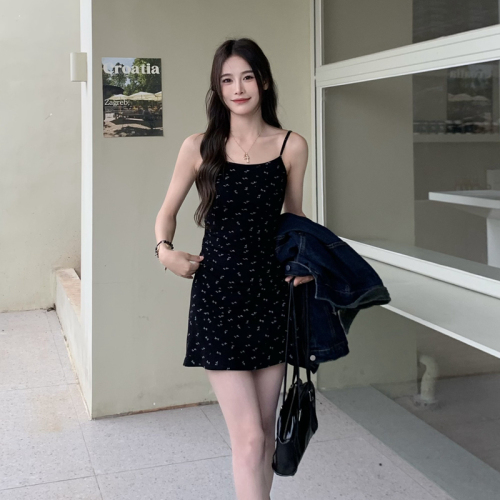 New summer tea break French black floral suspender dress for women's printed waist-closing fish tail midi skirt
