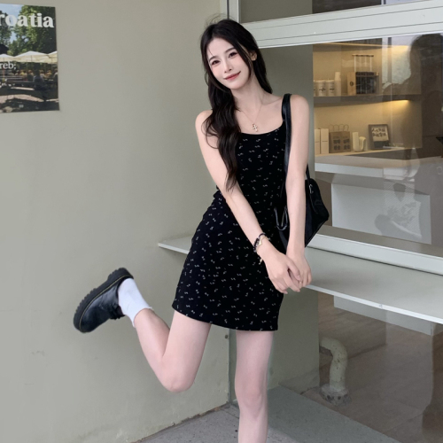 New summer tea break French black floral suspender dress for women's printed waist-closing fish tail midi skirt