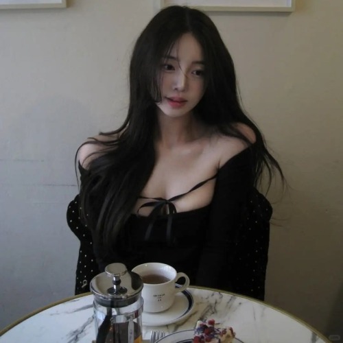 Size has been updated ins blogger dress pure sexy one-shoulder a-line fake two-piece small black dress dress