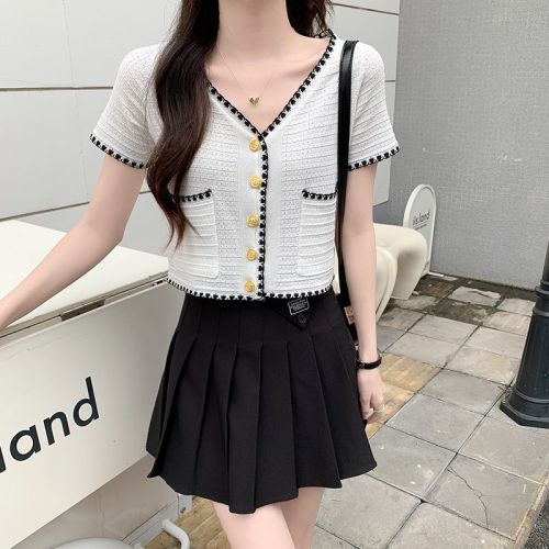 Simple coarse jacket, black and white spot