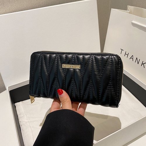 Cross-border macaron wallet for women, short style, long European and American light luxury small fragrant style, hand zippered women's cross-border wallet