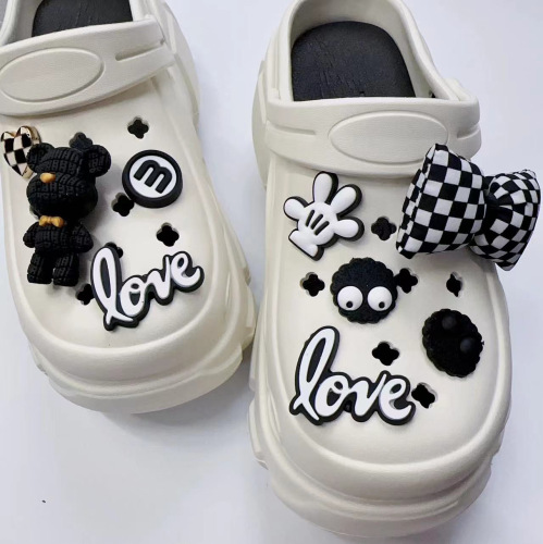 High-luxury special-shaped pearl hole shoes and shoe buckle accessories Korean style fashion simple three-dimensional jewelry buckle shoes and flower