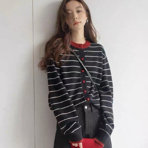 Women's Loose and Lazy Style Round Neck Sweater with Colorful Stripes, Knitted Wool Cardigan Outerwear, Korean Version 2025