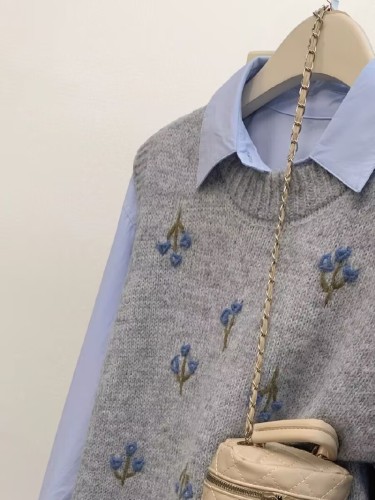 Grey vest knitted layered vest vest women's spring, autumn, autumn and winter Korean sweater sleeveless shirt two-piece top