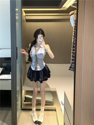 Actual photos~ Summer college style spicy girl style clothing sleeveless top sweet slimming A-line skirt two-piece set