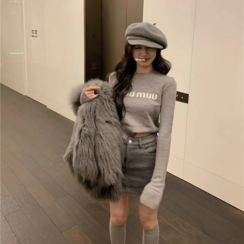 Round Neck Letter Sweater New Fall/Winter Style Elegant Slimming Versatile Sweet Cool Chick Base Layer Top