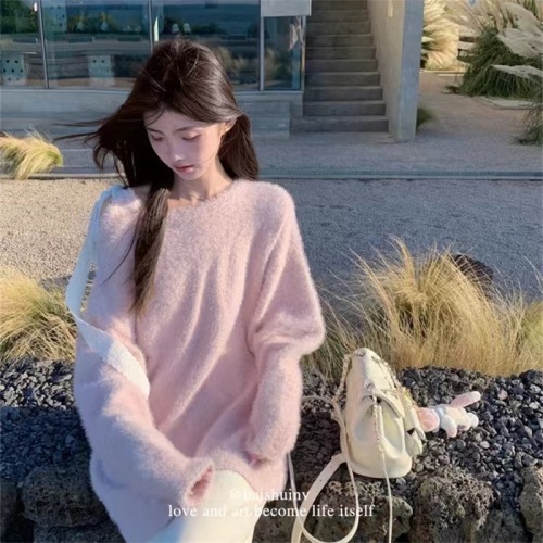 White water women, soft butterfly, off-shoulder sweater, women's autumn and winter design, loose and lazy style top