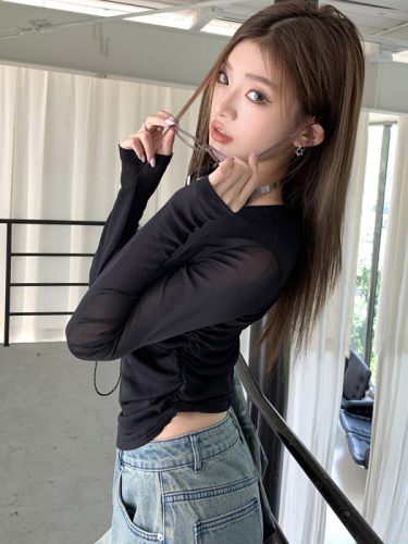 Real shot of 2025 autumn and winter new round neck drawstring design waist-hugging slim top T-shirt for women slim long-sleeved base shirt