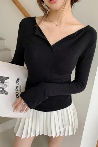 Real shot of 2025 autumn and winter new design half-open collar long-sleeved T-shirt for women slim and versatile base top