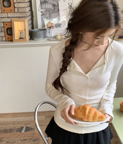 Real shot of 2025 autumn and winter new design half-open collar long-sleeved T-shirt for women slim and versatile base top