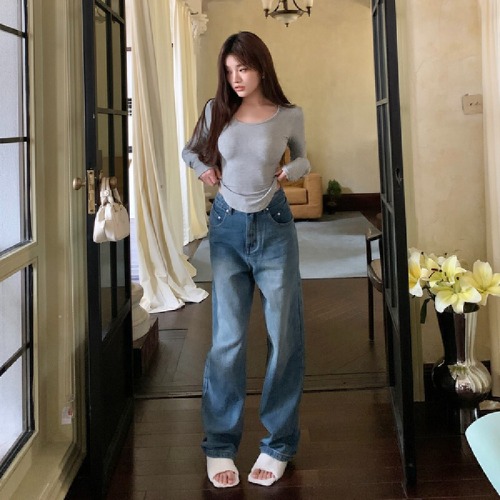 Real shot of 2025 autumn and winter new design blue loose wide-leg jeans for women with high waist slim and versatile casual trousers