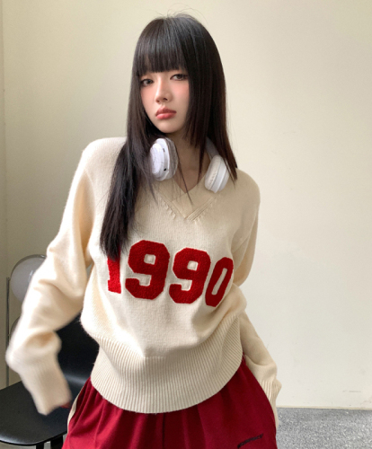 Real-life photography of new internet celebrity trendy digital design V-neck knitted sweater waist-hugging and slimming women's top