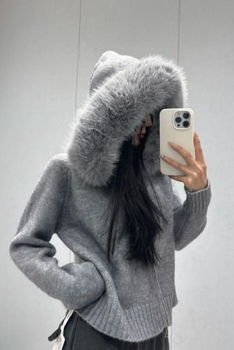Leather Collar Hooded Sweatshirt for Women, Autumn/Winter Korean Style Slouchy Trend Quality Knit Top for Petite Figures