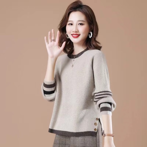 Women's short sleeve knitted base shirt, spring and autumn new style loose sweater, outerwear, low collar top, stylish