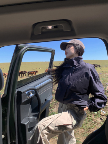 Real shot~Designed lapel drawstring short top autumn new slim zipper long-sleeved jacket for women